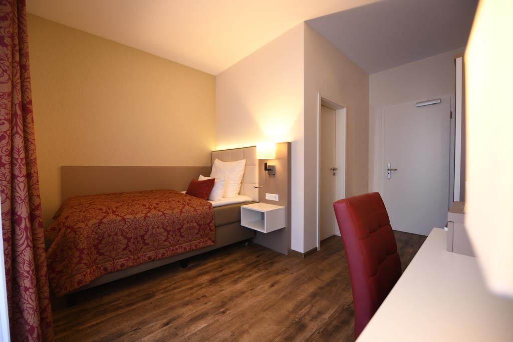 Hotel Marktkieker Großburgwedel Buitenkant foto